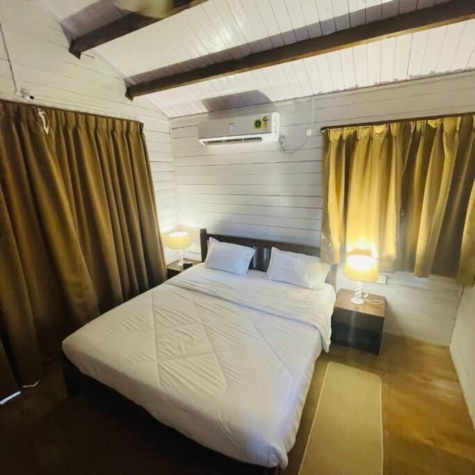 Waterrock Stays The Mango Tree Chalet 浦那 外观 照片