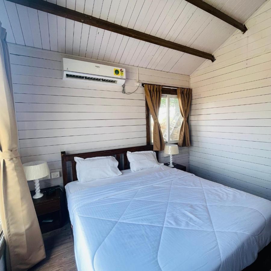 Waterrock Stays The Mango Tree Chalet 浦那 外观 照片