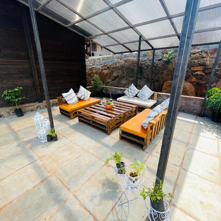 Waterrock Stays The Mango Tree Chalet 浦那 外观 照片